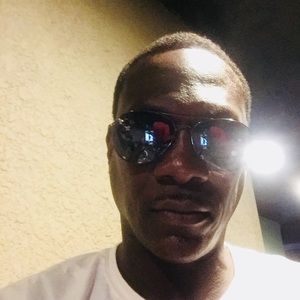 Meet your Posher, Bobby